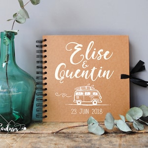 Libro degli ospiti in carta kraft originale e personalizzato con i nomi degli sposi e la data del matrimonio