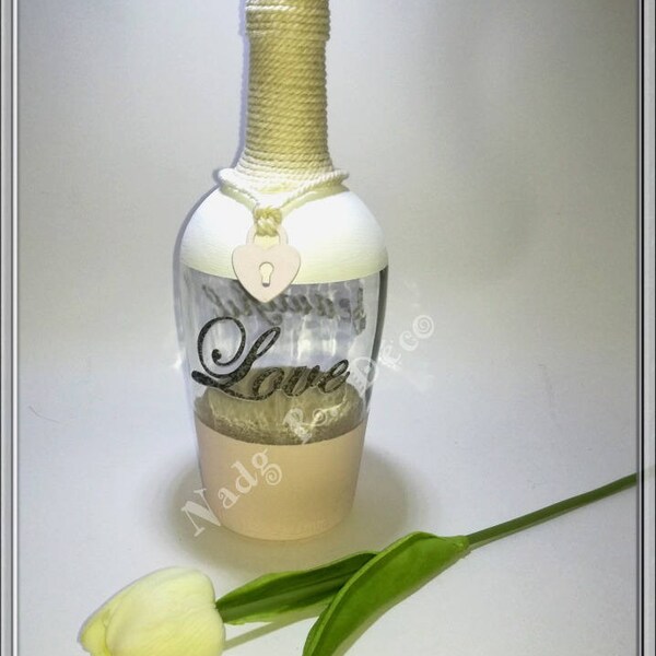 Décoration vase  bouteille style romantique - recyclage