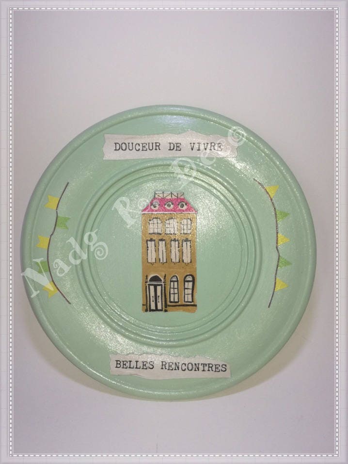 Assiette Bois Douceur de Vivre Recyclage Fait Main - 18 cm