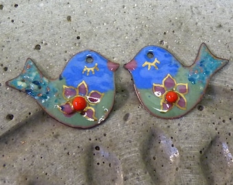 Oiseaux-breloques émaillées sur cuivre -Enameled charms-copper-35 x 25  mm-handmade beads