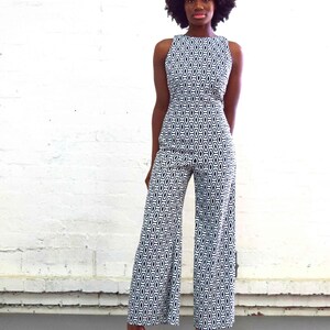 Paloma // Wide Leg Jumpsuit Pattern. Palazzo Jumpsuit for Beginner Sewing. image 4