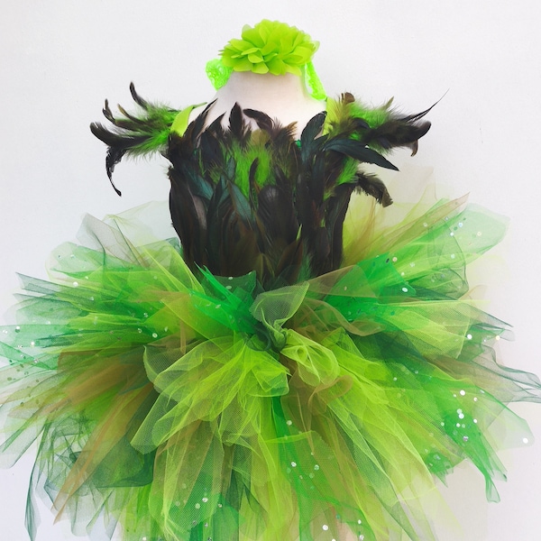 Hummingbird tutu dress, child bird costume, green tulle and synthetic feathers, Halloween, carnival, costume birthday, girl gift