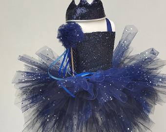 Robe tutu enfant, déguisement fée, fée de la nuit, couronne sequin, baguette de fée, tulle bleu nuit, Halloween, cadeau Noël fille