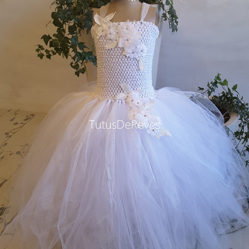 Robe de cérémonie petite fille en tulle blanc avec dentelle. Etsy