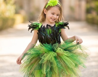 Handmade fairy bird costume for children - bird tutu dress, hummingbird costume, parakeet costume with feathers and green tulle.
