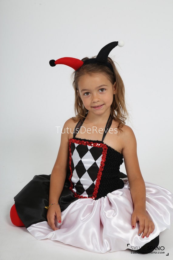 Disfraz de niña arlequín vestido de Halloween en satén blanco - Etsy México Disfraz de niña arlequín vestido de Halloween en satén blanco - Etsy México