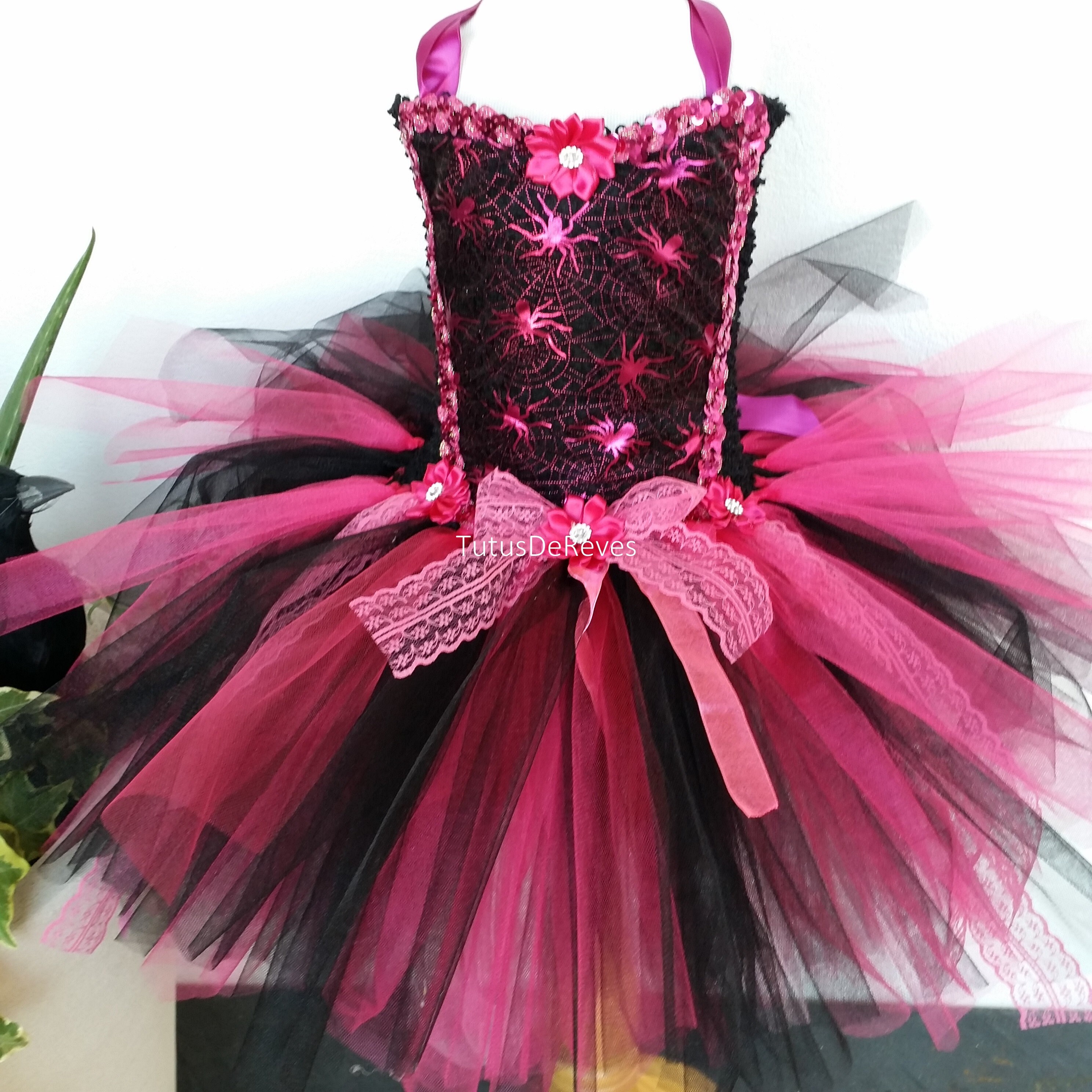 Rubies Lila Minini Hexenkostüm Für Mädchen – Inkl. Kleid, Hut, Handschuhe & Socken, Größe L (8–10 Jahre)
