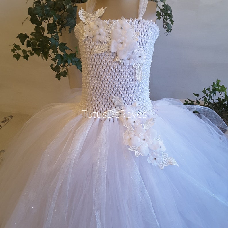 Robe de cérémonie petite fille en tulle blanc avec dentelle. Etsy