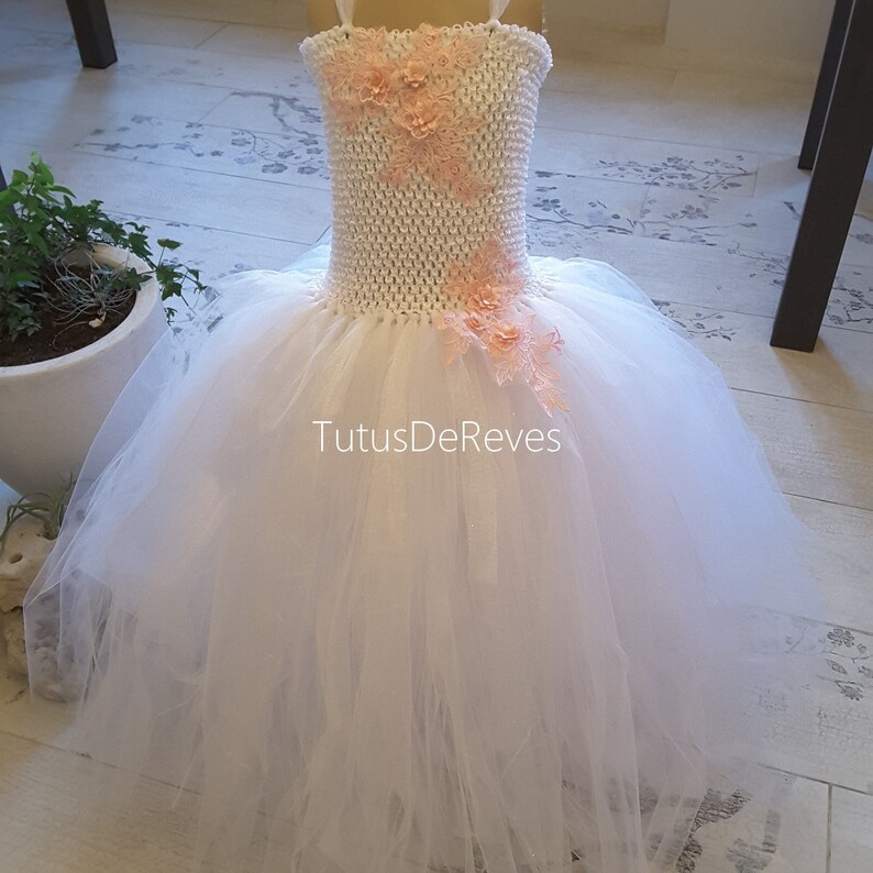 Robe de cérémonie petite fille en tulle blanc avec dentelle. Etsy