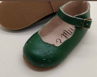 emerald green mary jane shoes