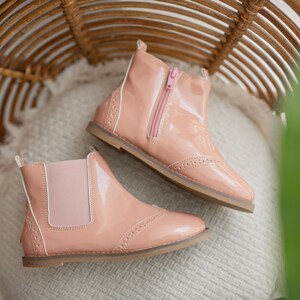 NEW COCO pastel pink patent leather unisex baby / toddler / children's boots with FREE storage bag image 3