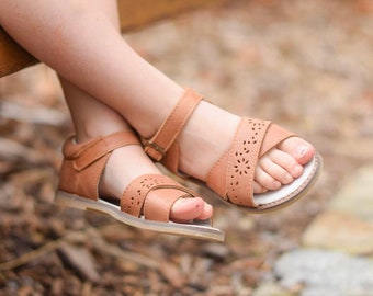 NEW! Iris premium tan leather sandal, larger sizes available! with FREE storage bag