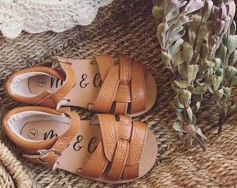 Addison Tan Leather sandal with FREE storage bag