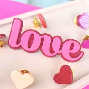 Pin de amor, pin de cartón, pin de escritura - Rosa roja oscura