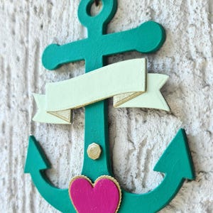 Ancora decorativa, ancora da appendere, colore verde smeraldo, ancora con cuore rosa
