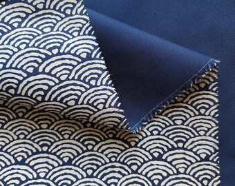 Tissu japonais, indigo, seigaiha, recto-verso, bleu indigo, motif géométrique, motif vague, tissu japonais épais