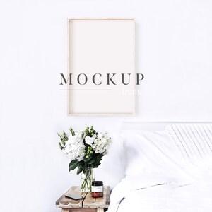 Simple Frame Mock Up, Mock Up With Flowers, Feminine Stock Photo, Styled Photography, Vertical Frame Mockup, Bedroom Mock Up, White Mockup
