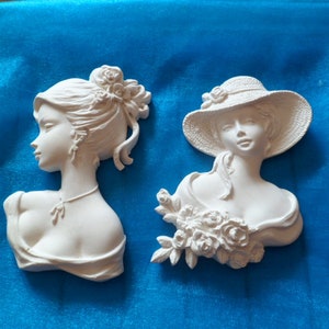 busts of shabby chic women in resin plaster 2pcs