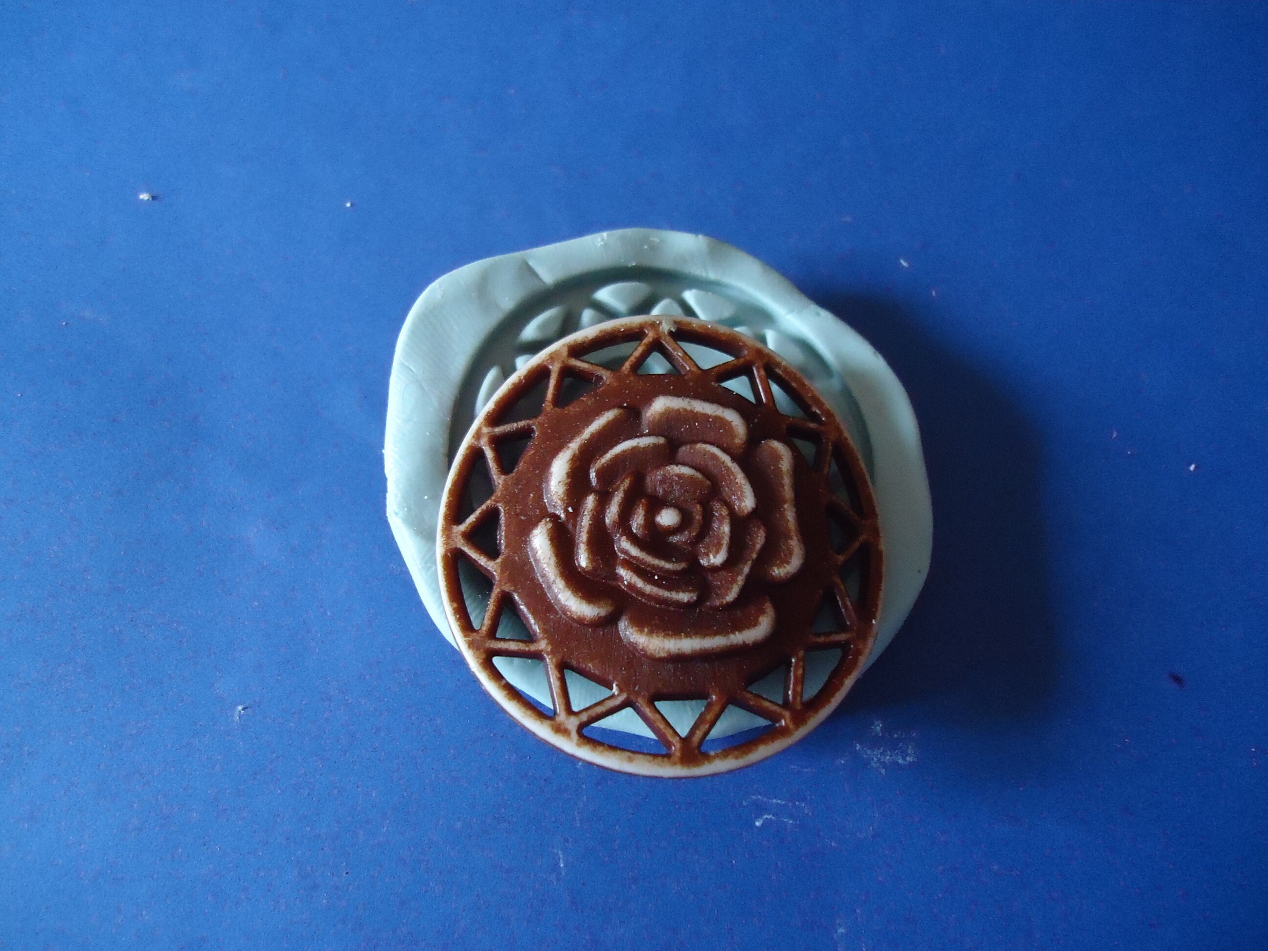 4 Pièces Moule Silicone Forme Rose 3D pour Bougie, Fleurs, Gâteau Fondant, Pâte à Sucre, Savon, Chocolat, Cire D'abeille, Cire de Soja - Décoration de Gâteau
