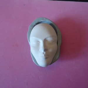 silicone mold for woman's face for fimo wepam clay