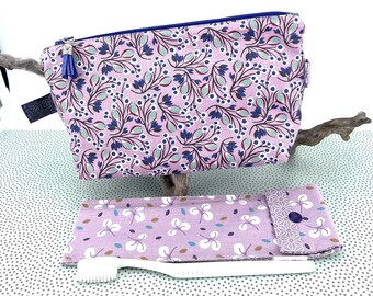 Pochette trousse maquillage ou de toilette moyen format multi usages petites fleurs violette