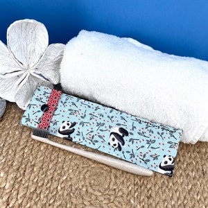 Etui pochette housse rangement réutilisable pour brosse à dents ou couverts coton enduit 30 pandas