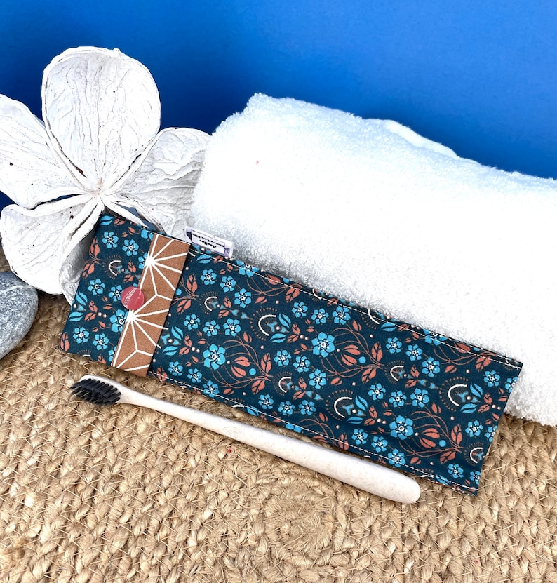 Etui pochette housse rangement réutilisable pour brosse à dents ou couverts coton enduit 31 fleurs baroques