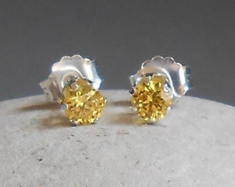 Puces fait main zircon jaune Swarovski 4 mm, idée cadeau pour femme