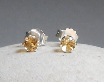 Puces pierres citrine, pierre de naissance novembre, idée cadeau pour elle