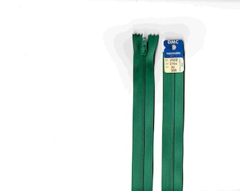 Closure zipper"plastic" non detachable green medium DMC 2764 30cm