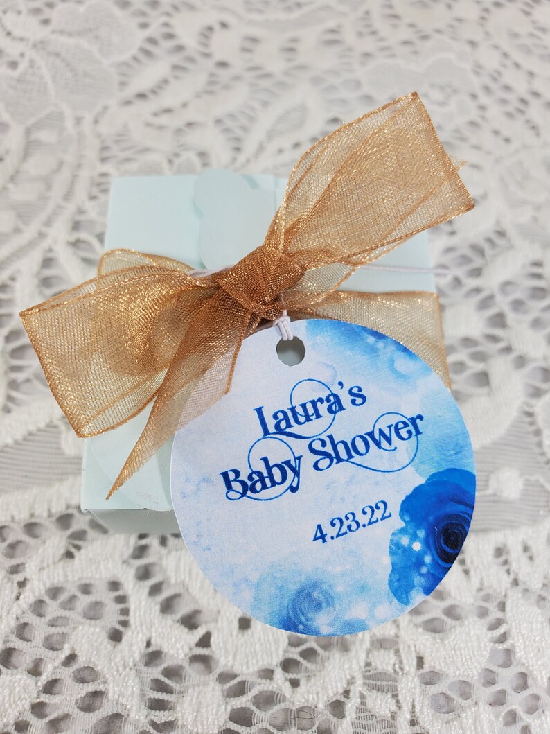 Bleu Floral Rose papier cartonné étiquettes personnalisées pour mariage anniversaire anniversaire vacances mariée ou Baby Shower w/string image 3