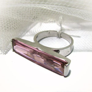 Vintage Retro Style Pink Crystal Ring/Unusual Style Crystal Ring/Art Deco Style Ring/Trending now/Gift for Her/Gift for Woman/Gift for Girl