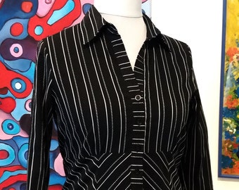 Vintage Retro Damenbluse/schwarz-weiß gestreifte Bluse/retro klassische Bluse/monochrom gestreifte Bluse/Boho/Größe 12/schwarze Kleidung