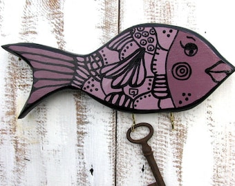 Reclaimed wood key holder/kitchen towel hanger/reclaimed wood funny fish/wooden wall decor funny fish/funny fish key hanger/ooak wooden fish