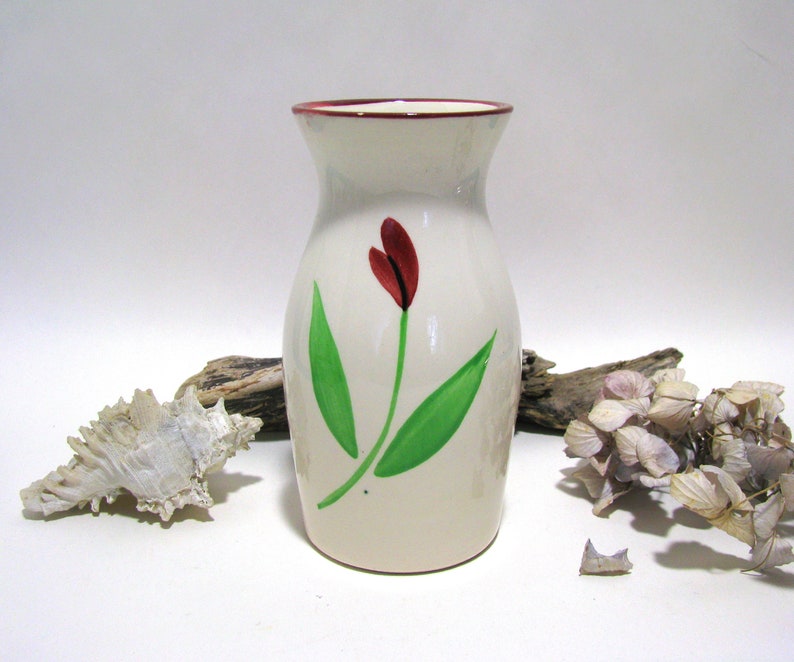 French vintage hand painted ceramic vase small size/ Vintage ceramic vase hand painted tulip motif from France image 3