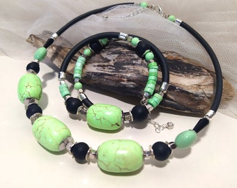 Green apple turquoise necklace and bracelet set/gemstone jewelry set/green turquoise and black agate stone necklace, bracelet jewelry set