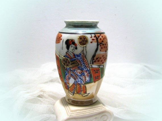 Vintage Japanese Vase Vintage Porcelain Vase Vintage Etsy