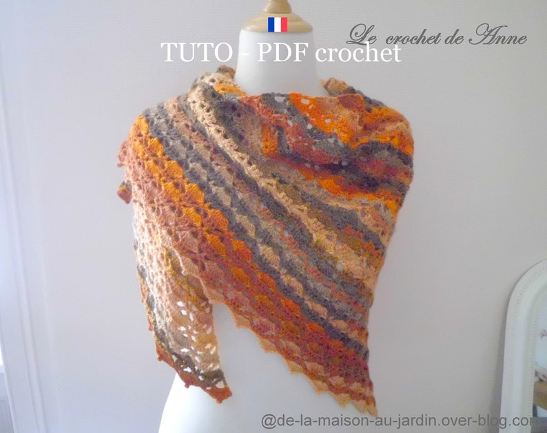 PDF CROCHET Châle aux jolis motifs dentelle orné de couleurs dégradées , facile avec seulement 3 points crochet, Tuto en FRANCAIS image 1