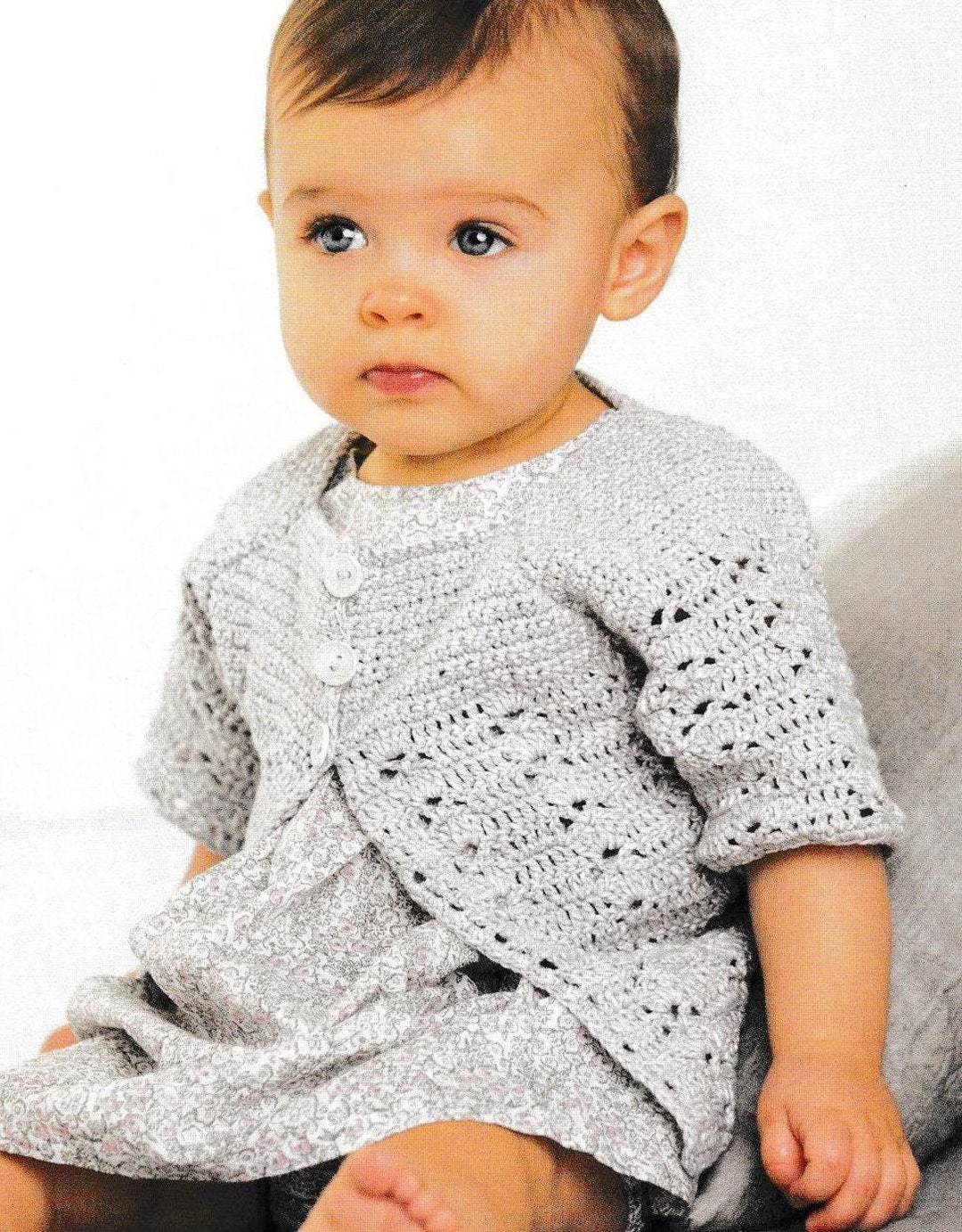 Modèle Gilet bébé coton gris, Taille 12 18 et 24 mois