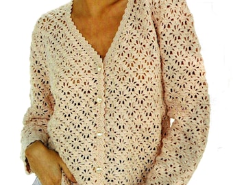 Modèle GILET laine beige, fermé par 5 boutons ronds, Motifs fantaisie,  Explications et grilles en Français, PDF crochet Vintage FRANCAIS !