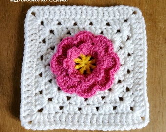 PDF CROCHET : Motif fleur 3D, Carré Granny Grand-Mère, Photos chaque rang et Assemblage, Facile à réaliser avec schéma, Tuto en FRANCAIS !