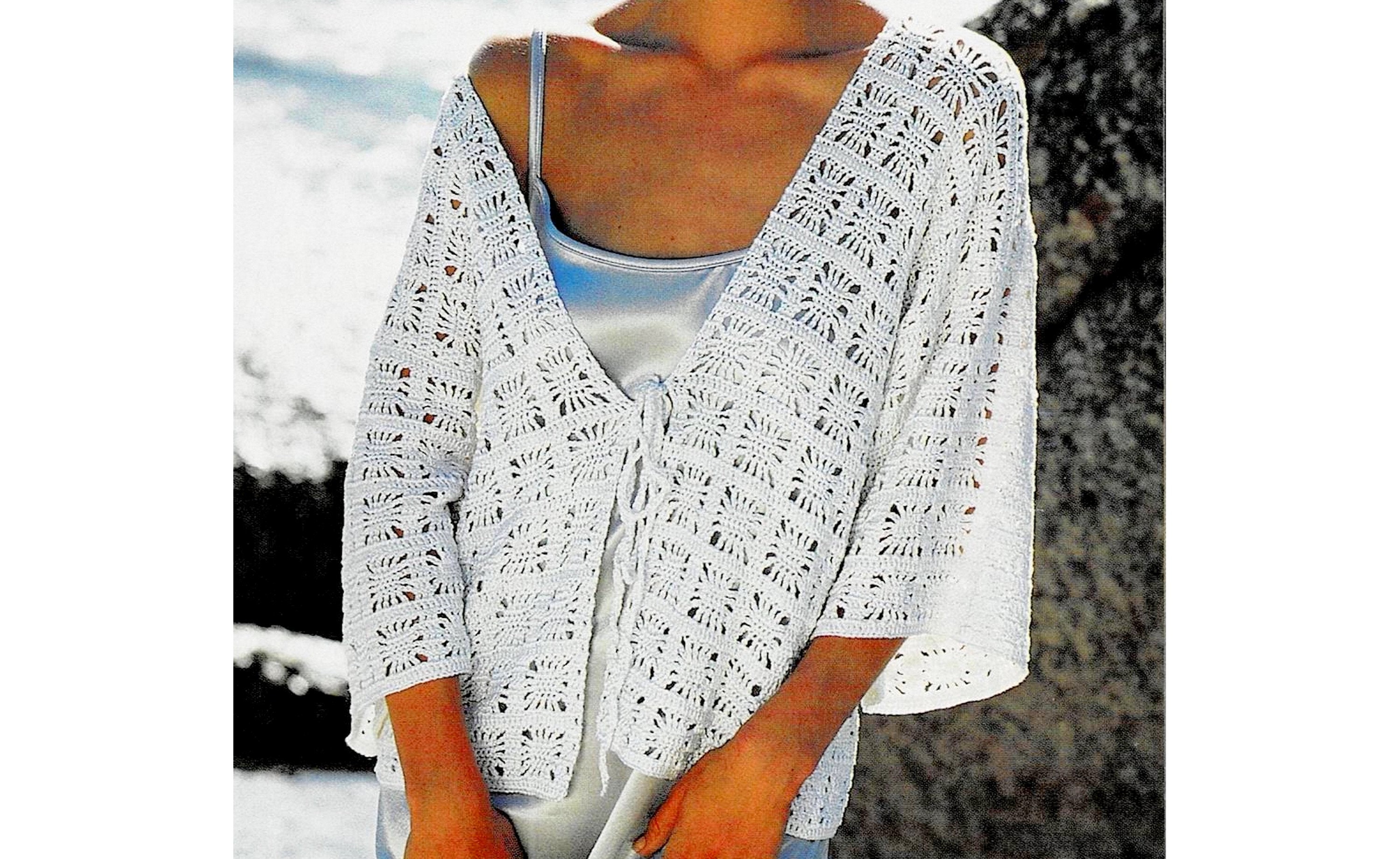 Modèle GILET coton blanc,  Motif fantaisie, Taille 36/38, 40/42 et 44, Explications et grilles en Français, PDF crochet Vintage FRANCAIS !