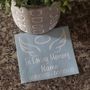 Personalizado en la memoria amorosa de los seres queridos Calcomanía de fallecimiento de un ser querido Calcomanía de automóvil Muerte familiar Calcomanía conmemorativa de la muerte de un miembro de la familia Calcomanía para urna