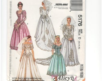 McCalls Ladies Sewing Pattern 7047 Formal Evening Gown Dres... Free UK P/&P