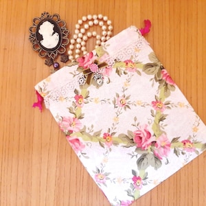 Petite pochette pochon en coton avec roses roses romantique shabby chic pour jeux de cartes tarots oracles