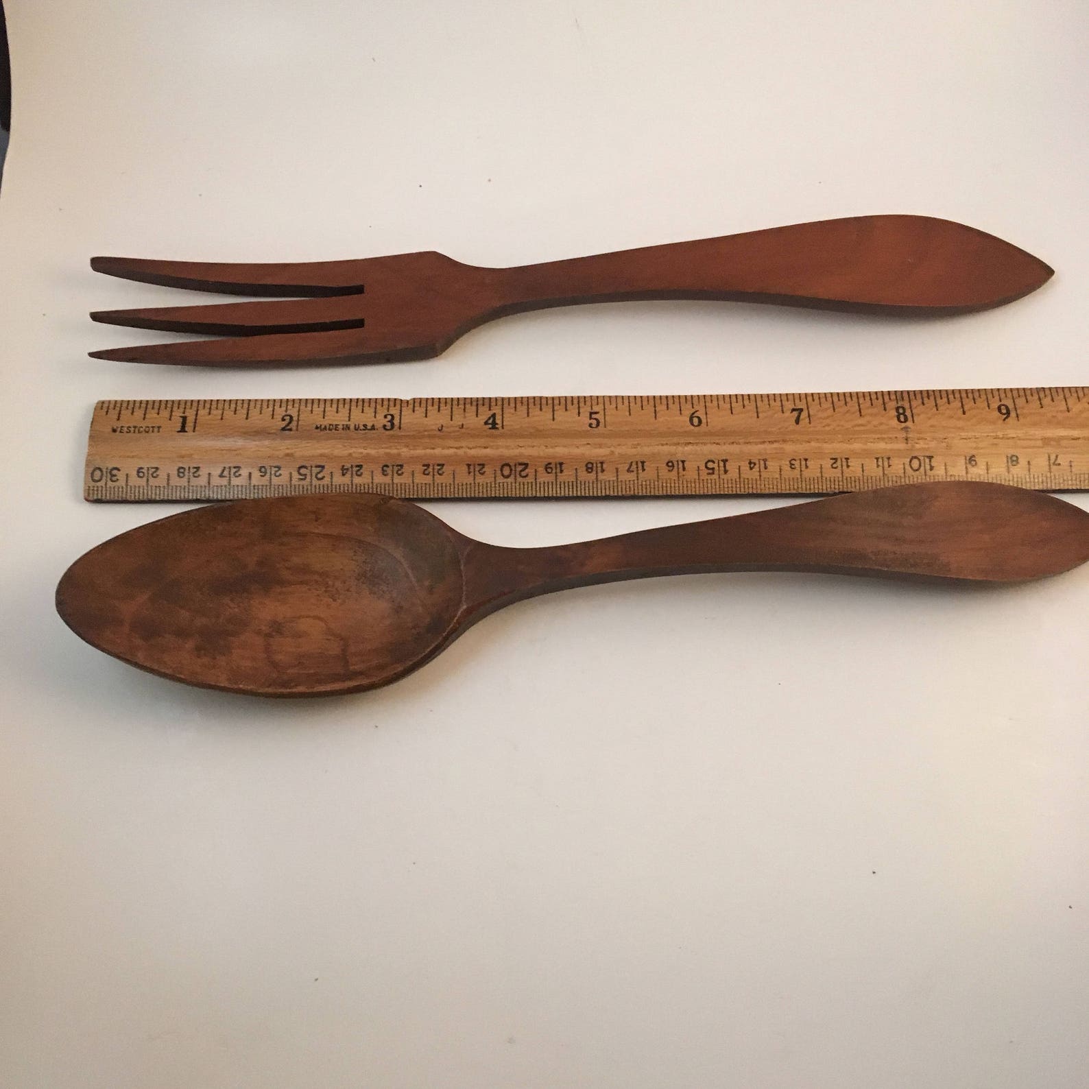Vintage Wooden Salad Bowl Set With Wooden Utensils Minimalist Kitchen