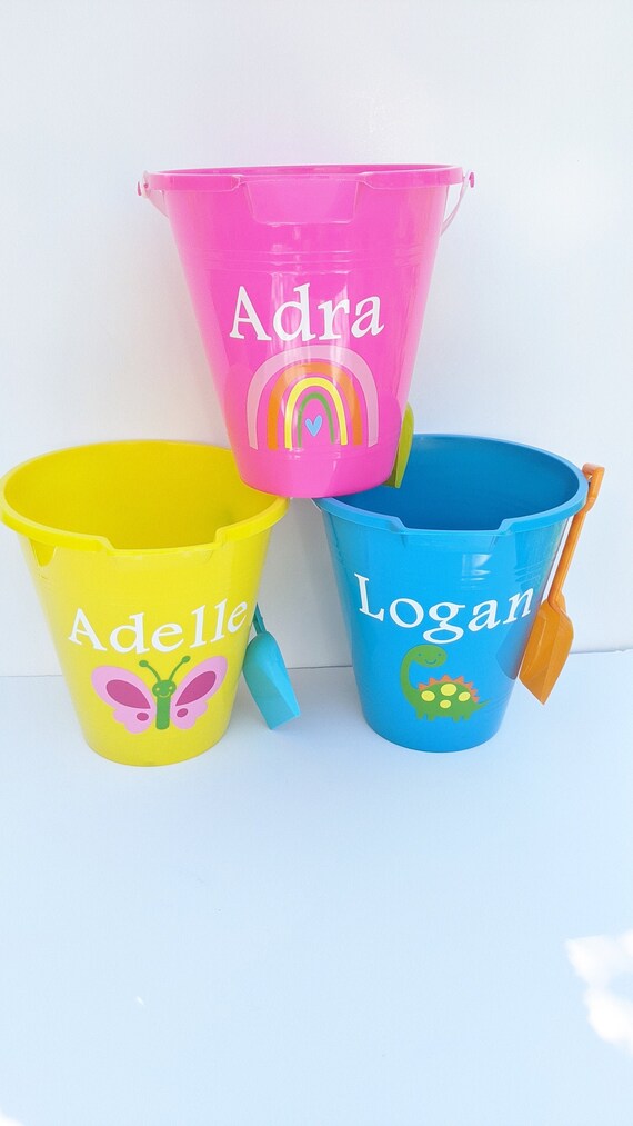 Beach best sale sand buckets
