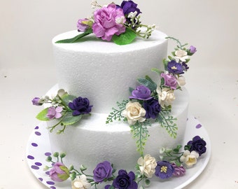 Decorazione per torta floreale viola e bianca: decorazione fai da te per matrimonio e compleanno