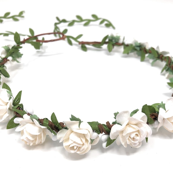 Flower crown, white flower girl crown, flower headband white, flower crown wedding, flower wreath for hair, bridesmaid flower crown