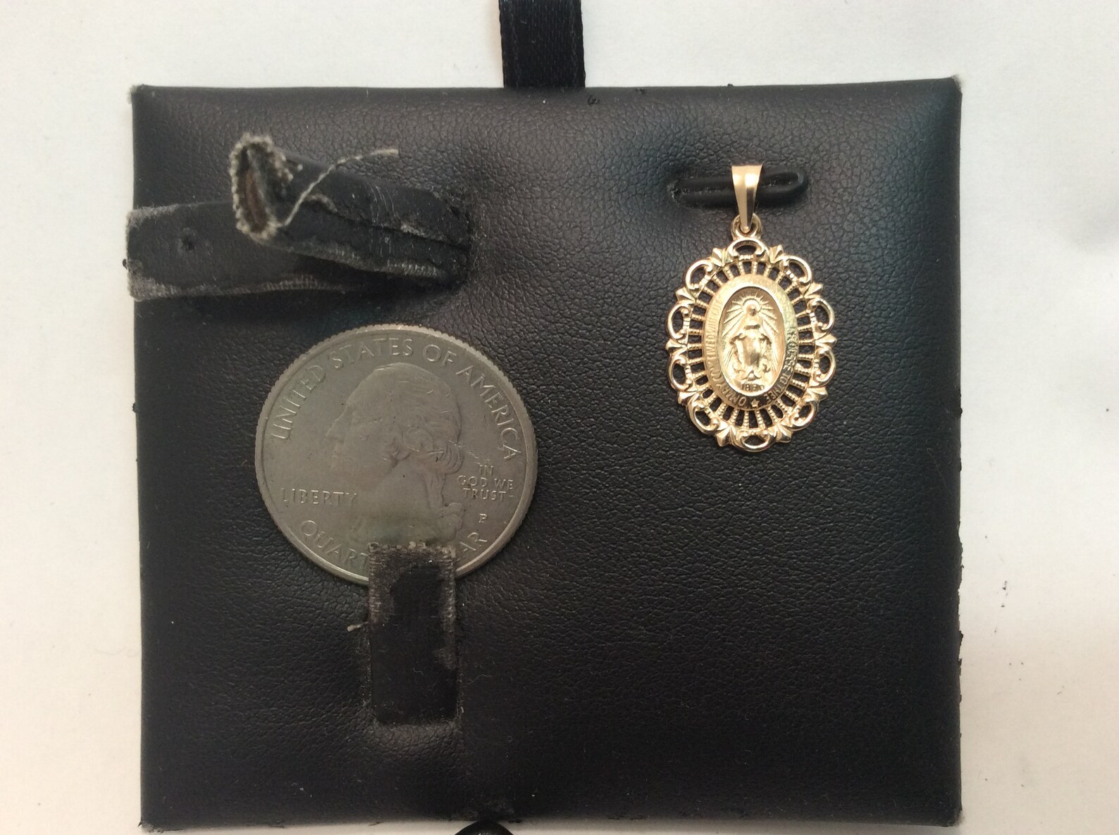 14K Yellow Real Solid Gold Oval VIRGIN MARY MIRACULOUS Medal With Frame ...